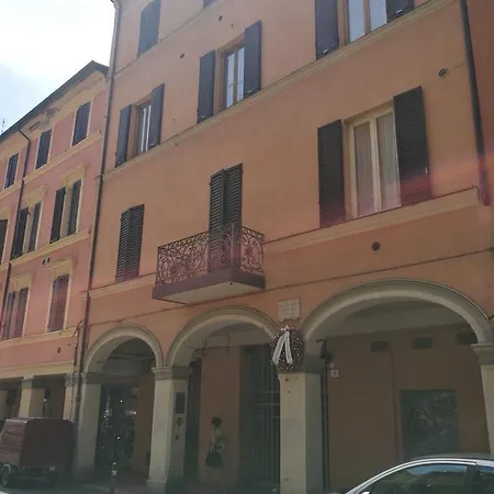 Piazza Malpighi Appartamento