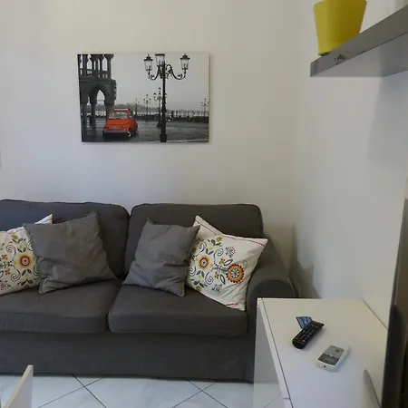 Apartment Piazza Malpighi *